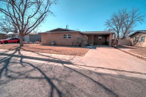 306 Sw 12th St, Andrews, TX, 79714-6705 | Card Image
