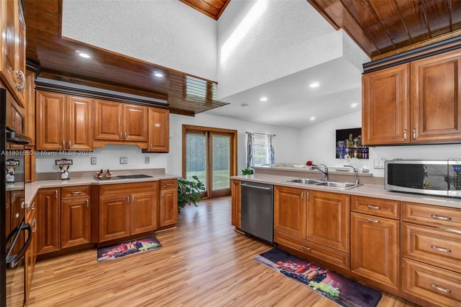 2590 Se 7 Th Pl, House other with 2 bedrooms, 2 bathrooms and null parking in HOMESTEAD FL | Image 22
