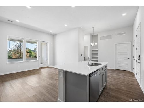 102-483 Interlocken Blvd, Broomfield, CO, 80021-5199 | Card Image