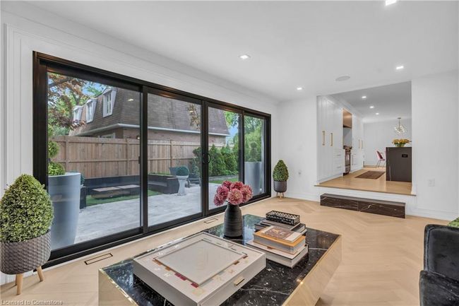 89 University Ave W, House other with 4 bedrooms, 5 bathrooms and 8 parking in Guelph ON | Image 15