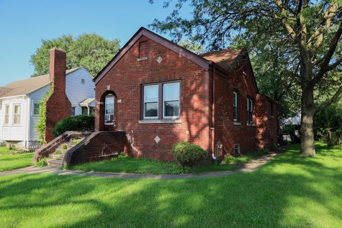 355 Lincoln St, Gary, IN, 46402-1043 | Card Image