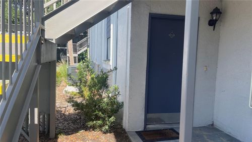 apt-c-7606 Pinery Way, TAMPA, FL, 33615-1309 | Card Image