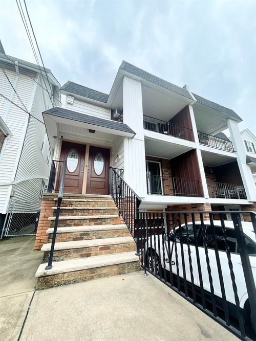 2-34 Trask Ave, Bayonne, NJ, 07002-5254 | Card Image