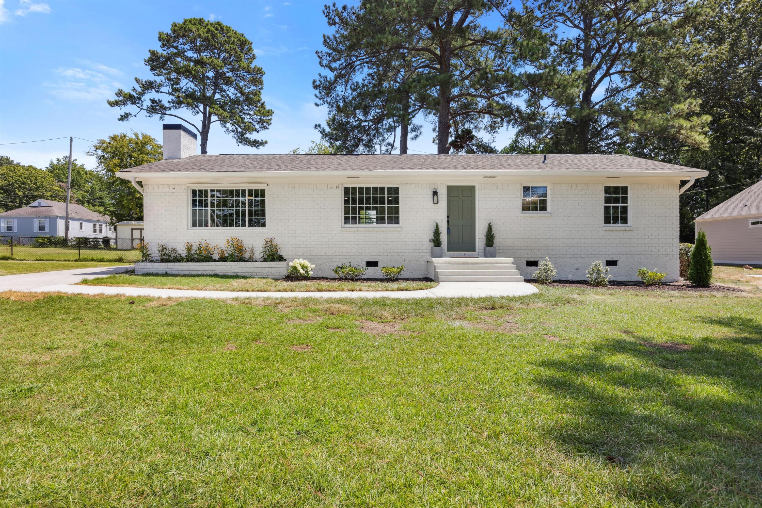 Central Dr, Chattanooga, TN 37421