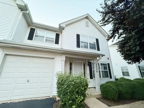 2554 Dickens Dr, Aurora, IL, 60503-5761 | Card Image