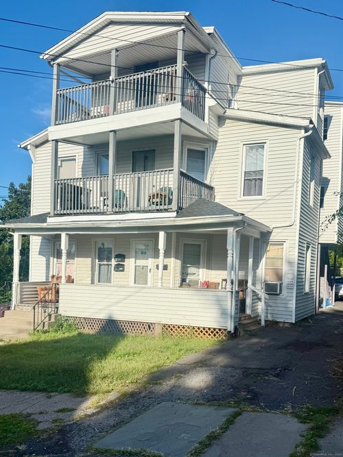 221 Fairview St, New Britain, CT, 06051-2395 | Card Image