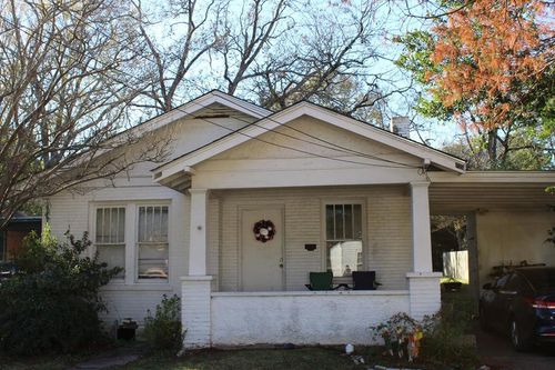 303 S 11th Ave, Hattiesburg, MS, 39401-6230 | Card Image