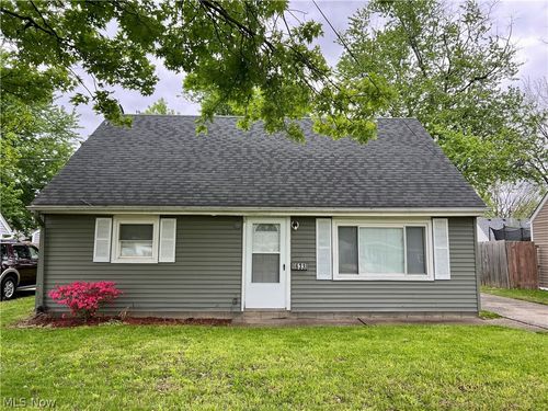 633 Blossom Dr, Lorain, OH, 44052-2601 | Card Image