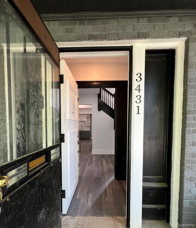 ffront door.JPEG | Image 4
