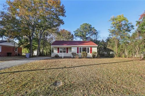 5108 Walnut Dr, Fayetteville, NC, 28304-2327 | Card Image