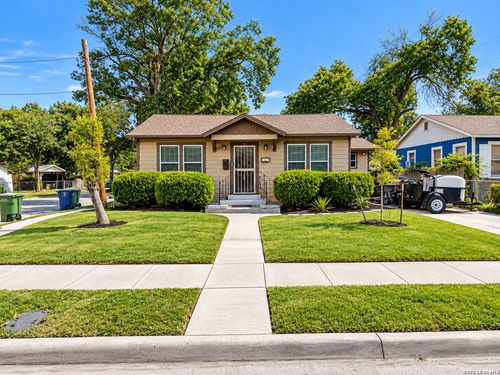 355 Royston Ave, San Antonio, TX, 78225-1845 | Card Image