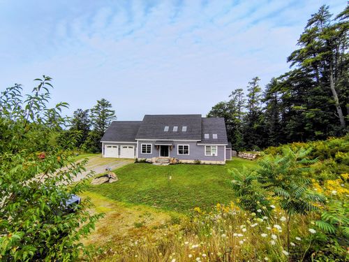 6 Red Barn Rd, Damariscotta, ME, 04543-4741 | Card Image