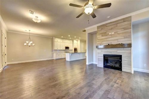 520 Pearl St, Cumming, GA, 30040-3167 | Card Image