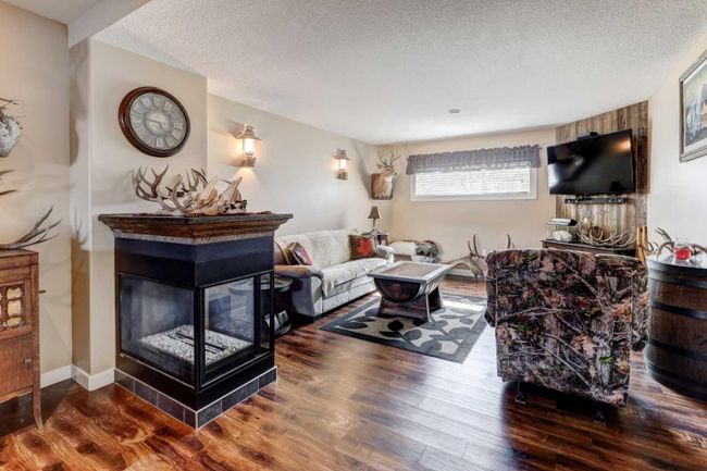 610 Greene Close, Home with 4 bedrooms, 3 bathrooms and 4 parking in Drumheller AB | Image 24