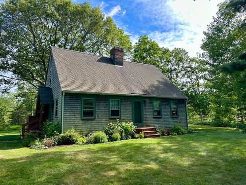32 Machipscat Trl, West Tisbury, MA, 02575-5361 | Card Image