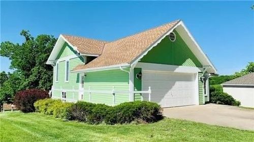 224 Lake Viking Ter, Gallatin, MO, 64640-8345 | Card Image