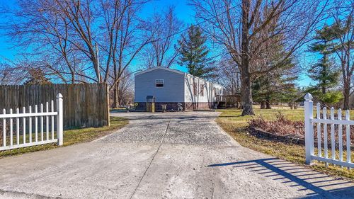 1710 Breezy Oak Ln, FULTON, MO, 65251-3048 | Card Image