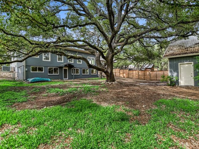 View of yard with fence | Image 21