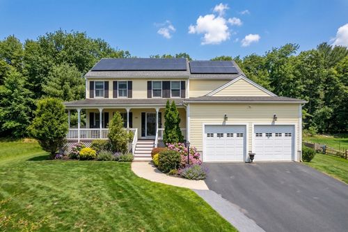 133 Summer St, Medway, MA, 02053-2141 | Card Image