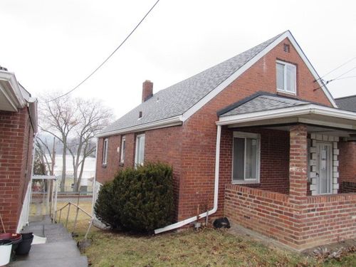 602 Orchard St, Carnegie, PA, 15106-3436 | Card Image