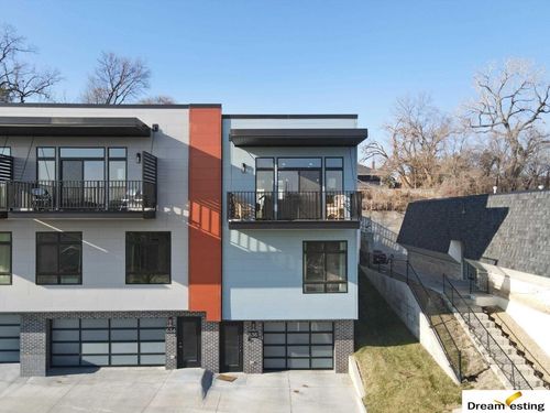 636 N 46th St, Omaha, NE, 68132-2508 | Card Image