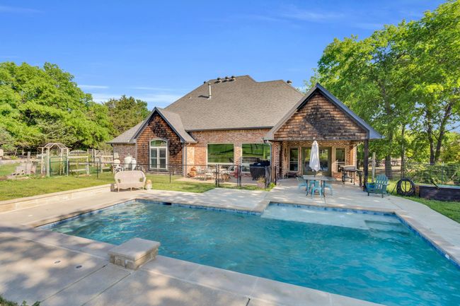 2831 Keri Ct, House other with 4 bedrooms, 3 bathrooms and null parking in Midlothian TX | Image 25
