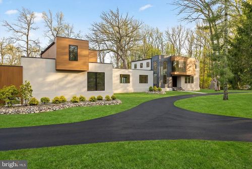 114 Lambert Dr, Princeton, NJ, 08540-2307 | Card Image