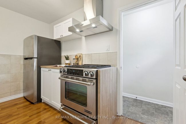 24 Rexway Dr, House other with 4 bedrooms, 2 bathrooms and 3 parking in Georgetown ON | Image 12