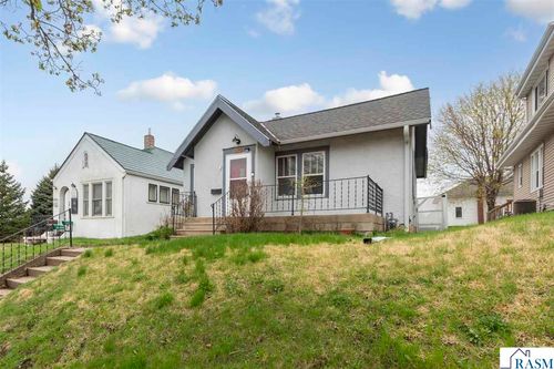 910 N 2nd St, Mankato, MN, 56001-3320 | Card Image