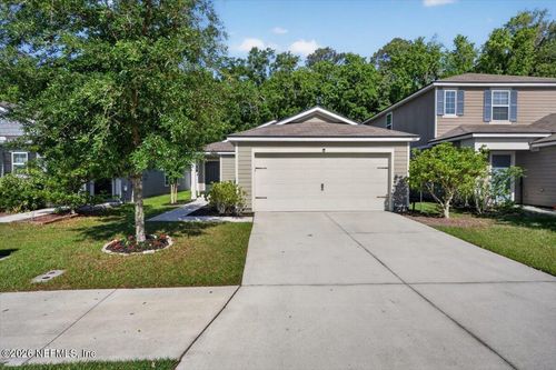 7940 Meadow Walk Ln, Jacksonville, FL, 32256-8071 | Card Image