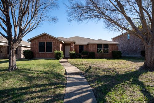 1028 Wild Horse Way, Lancaster, TX, 75134-1694 | Card Image