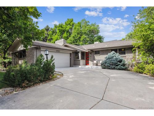 2581 Newcombe St, Lakewood, CO, 80215-1377 | Card Image