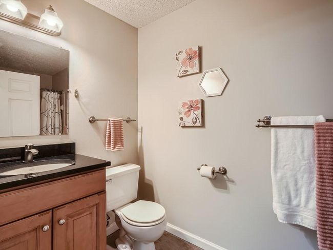 bathroom 2.jpg | Image 9