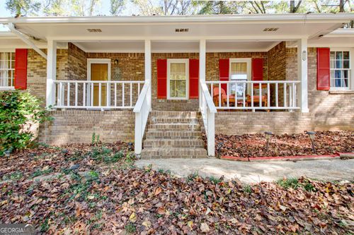 175 Grace Ln, Tyrone, GA, 30290-2317 | Card Image