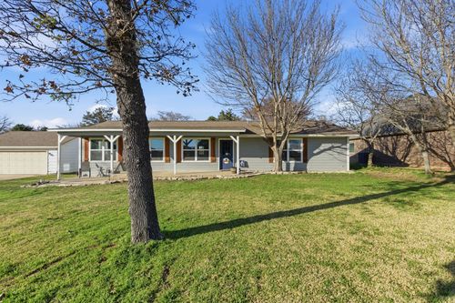 143 Mohave Dr E, Lake Kiowa, TX, 76240-9529 | Card Image