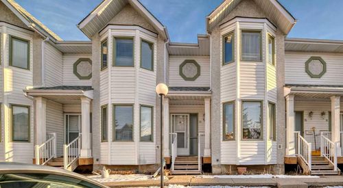 39 Abbeydale Villas Ne, Home with 3 bedrooms, 2 bathrooms and 1 parking in Calgary AB | Card Image