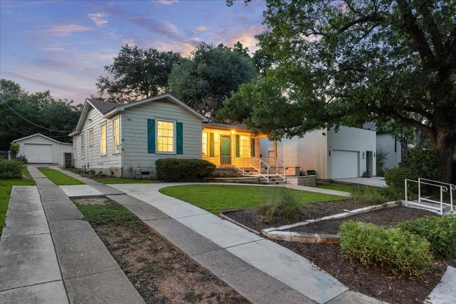 4012 Ridgelea Dr, House other with 2 bedrooms, 2 bathrooms and null parking in Austin TX | Image 6