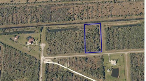 342 Trotters St, PALM BAY, FL, 32909-1117 | Card Image