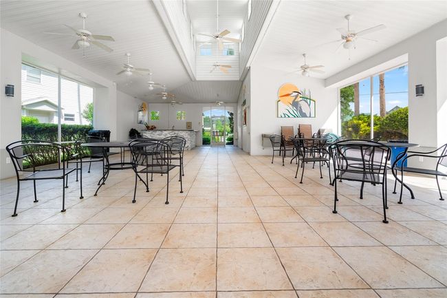 104 - 1936 Heron Cove Dr, Condo with 2 bedrooms, 2 bathrooms and null parking in Lutz FL | Image 36