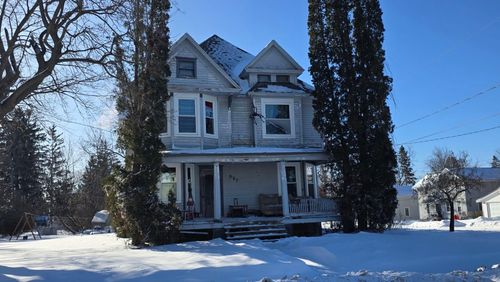 527 2nd Ave, Antigo, WI, 54409-2210 | Card Image