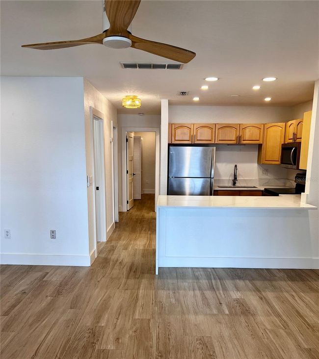 APT-206 - 55 Riverside Dr, Condo with 1 bedrooms, 1 bathrooms and null parking in Cocoa FL | Image 6