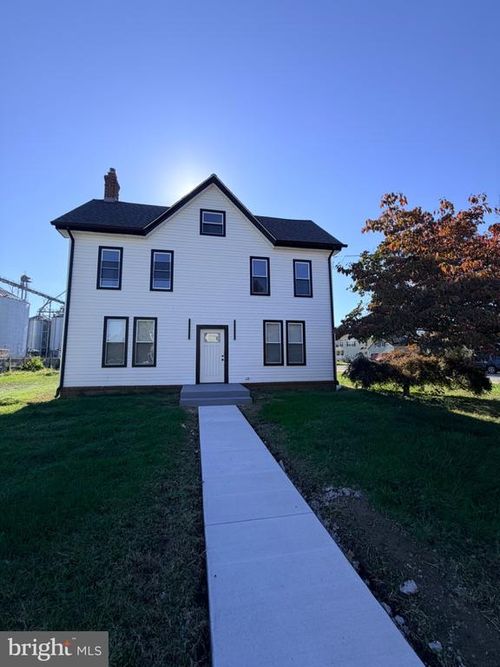 412 Main St, TOWNSEND, DE, 19734-9021 | Card Image