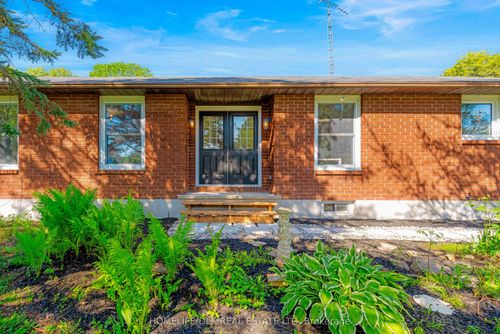 13 Beverly Street, Edwardsburgh/Cardinal, ON, K0E1X0 | Card Image