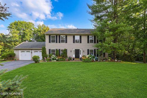 565 Buttonwood Dr, Jackson, NJ, 08527-4907 | Card Image