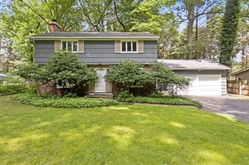 485 Oakridge Dr, Irondequoit, NY, 14617-2514 | Card Image