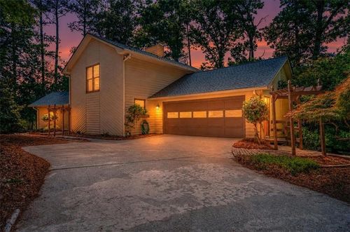 5573 Hidden Harbor Lndg, Gainesville, GA, 30504-8103 | Card Image
