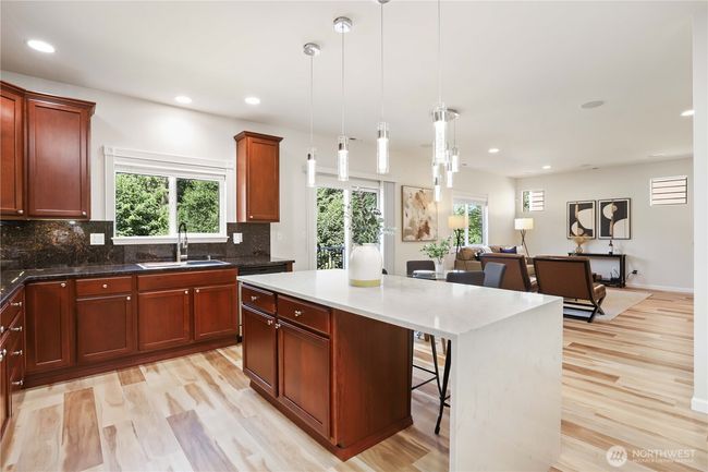 20317 124 Th Ave Ne, Townhouse with 3 bedrooms, 3 bathrooms and 4 parking in Bothell WA | Image 10