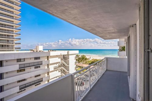 6e-5825 Collins Ave, Miami Beach, FL, 33140 | Card Image