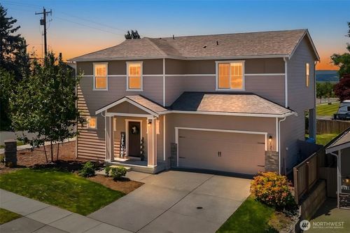 28402 78th Ave Nw, Stanwood, WA, 98292-6315 | Card Image