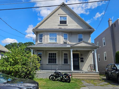 139 William St, Dunmore, PA, 18510-1226 | Card Image